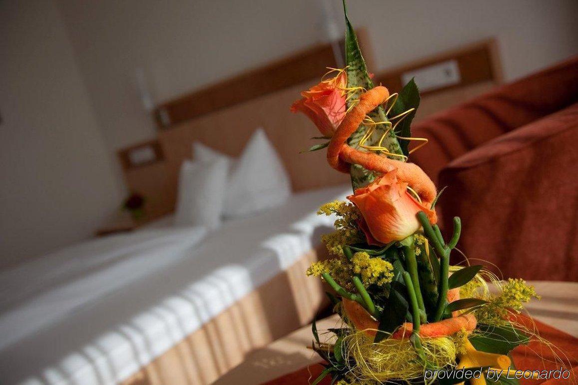 Hotel Zeller'S Quartier Königsbrunn Pokój zdjęcie