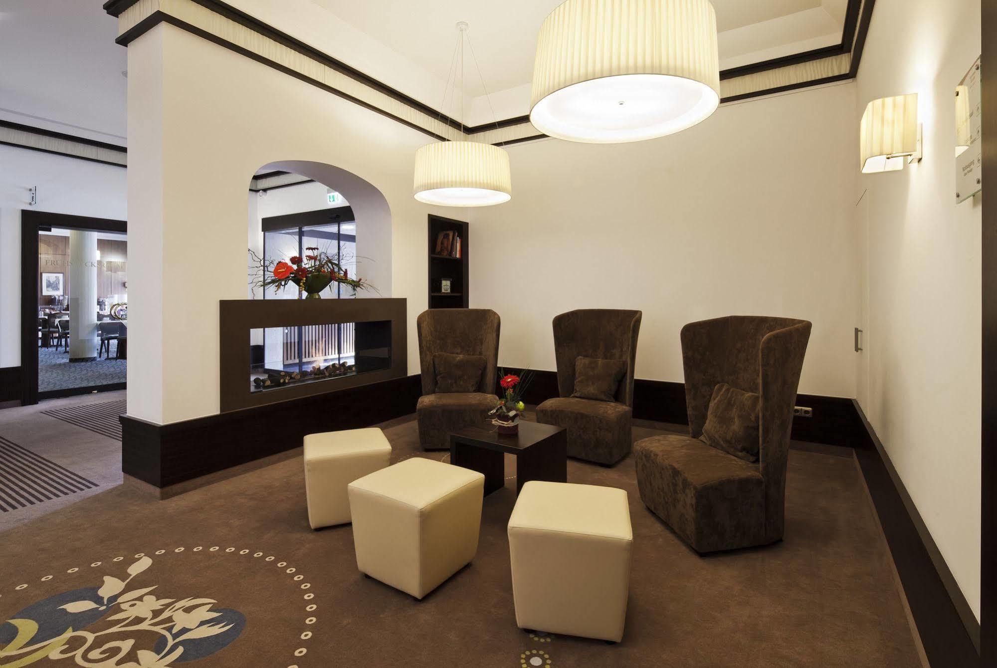 Hotel Zeller'S Quartier Königsbrunn Zewnętrze zdjęcie