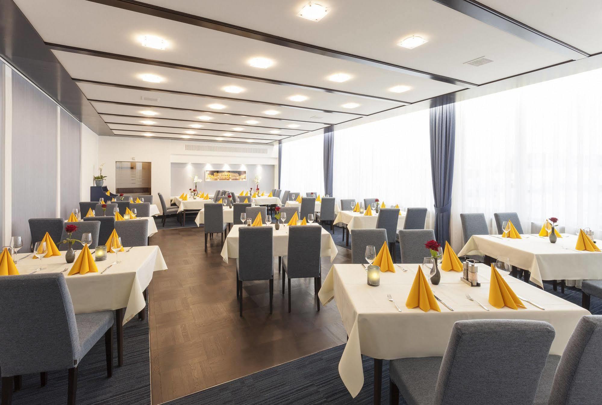 Hotel Zeller'S Quartier Königsbrunn Zewnętrze zdjęcie